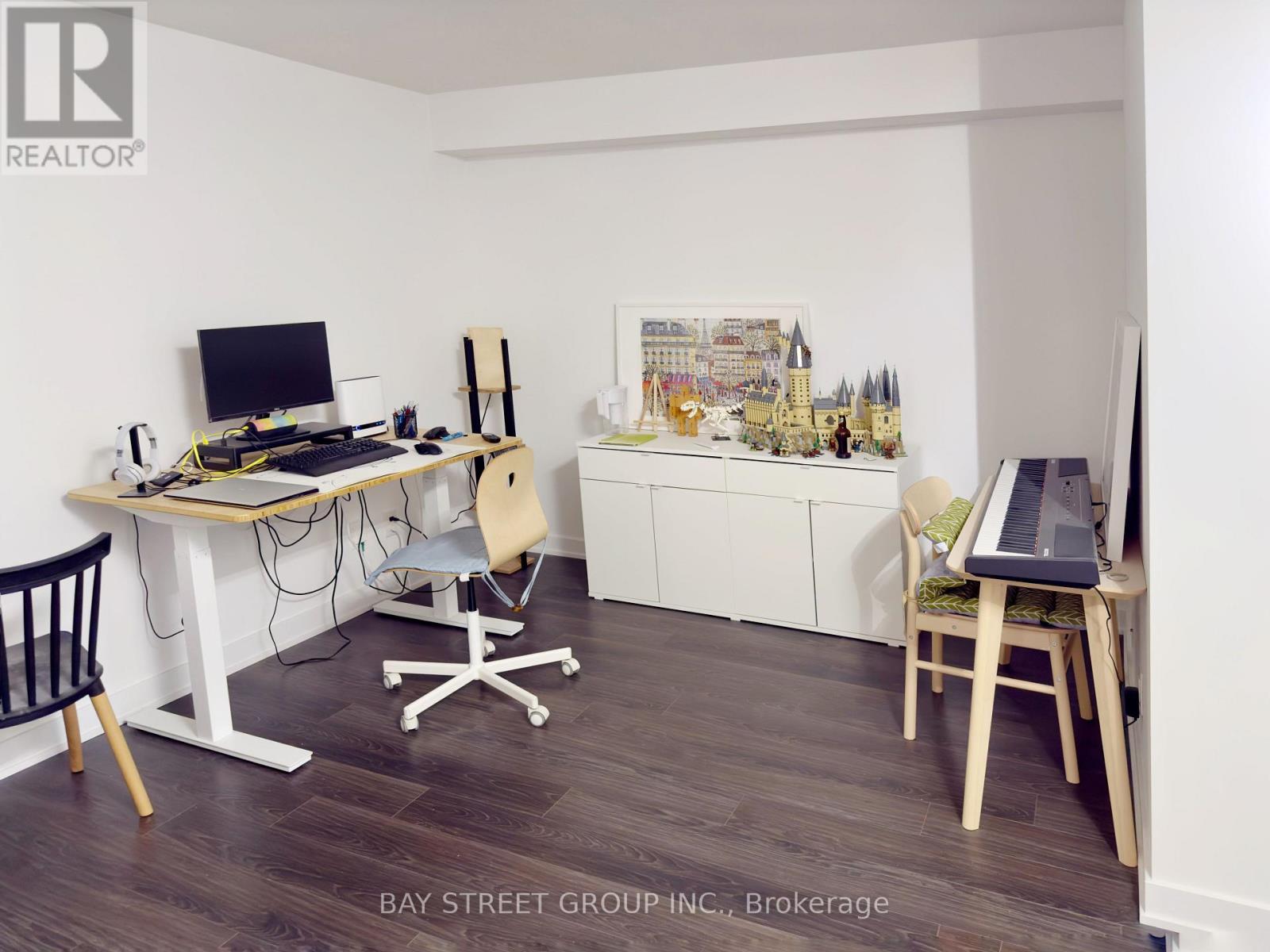 5 - 150 Flemington Road, Toronto, ON - Indoor Photo Showing Office