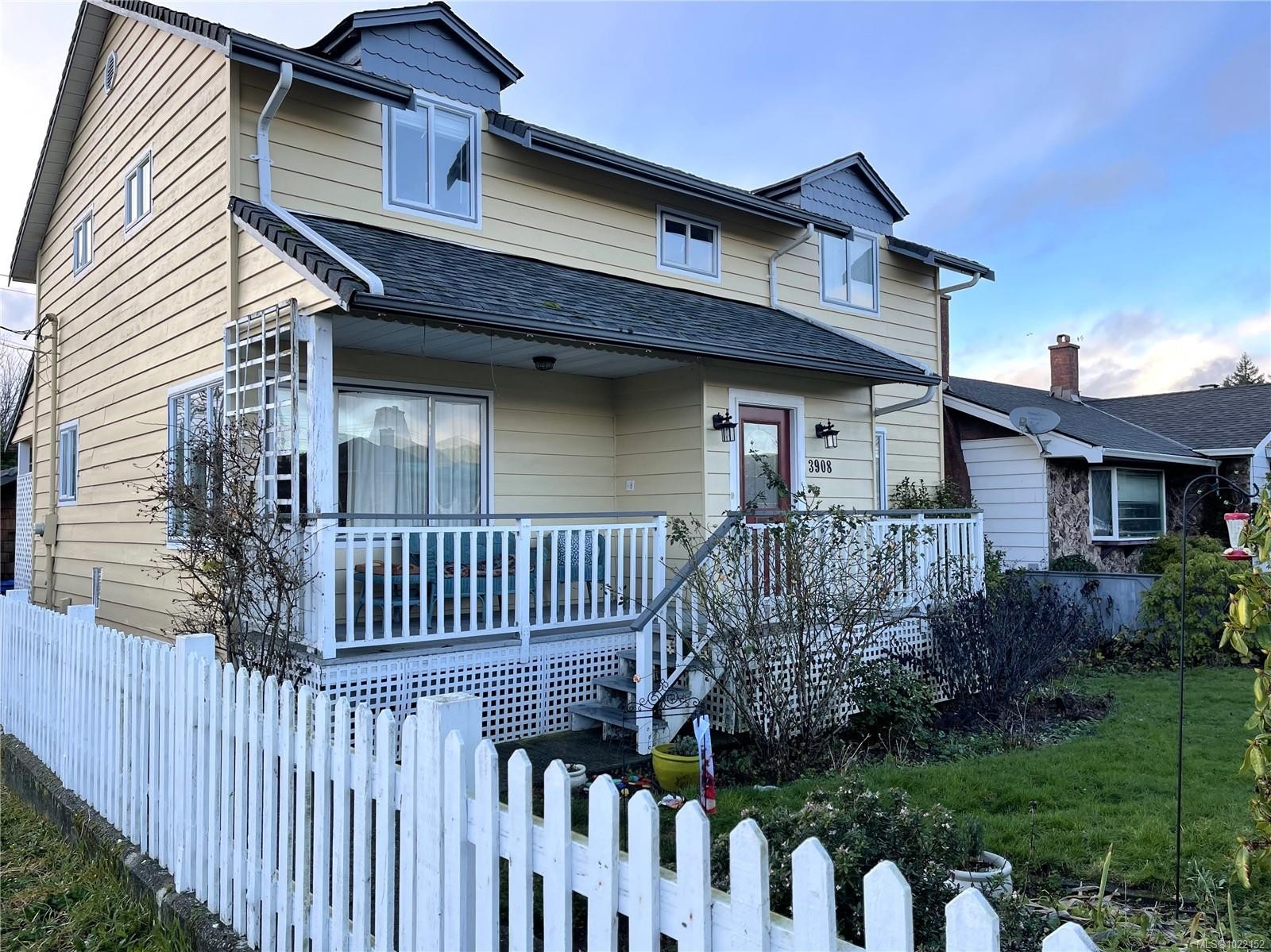 3908 4Th Ave, Port Alberni, BC