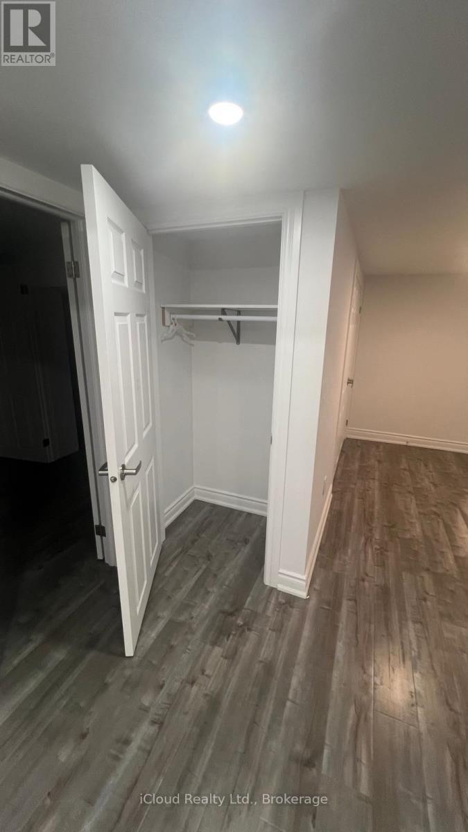 284 Landsborough Basment Avenue, Milton, ON - Indoor