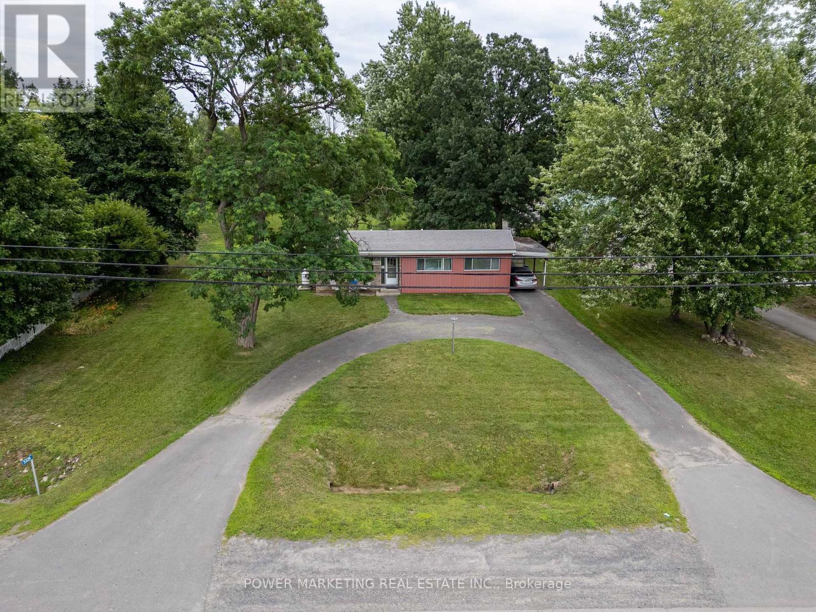 5329 Bank Street, Ottawa, ON - Outdoor