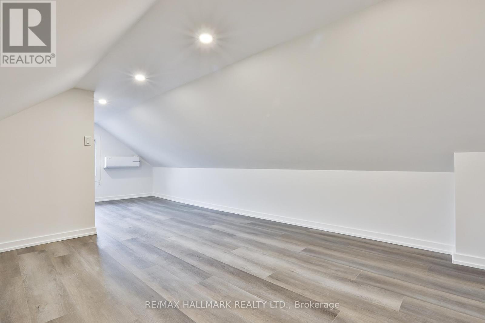 Unit 2 - 499 St Clarens Avenue, Toronto, ON - Indoor Photo Showing Other Room