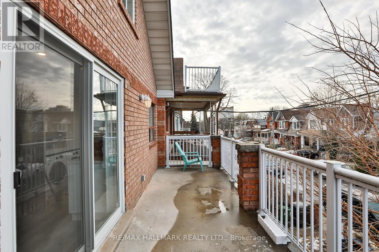 Unit 2 - 499 St Clarens Avenue, Toronto, ON - Outdoor With Exterior