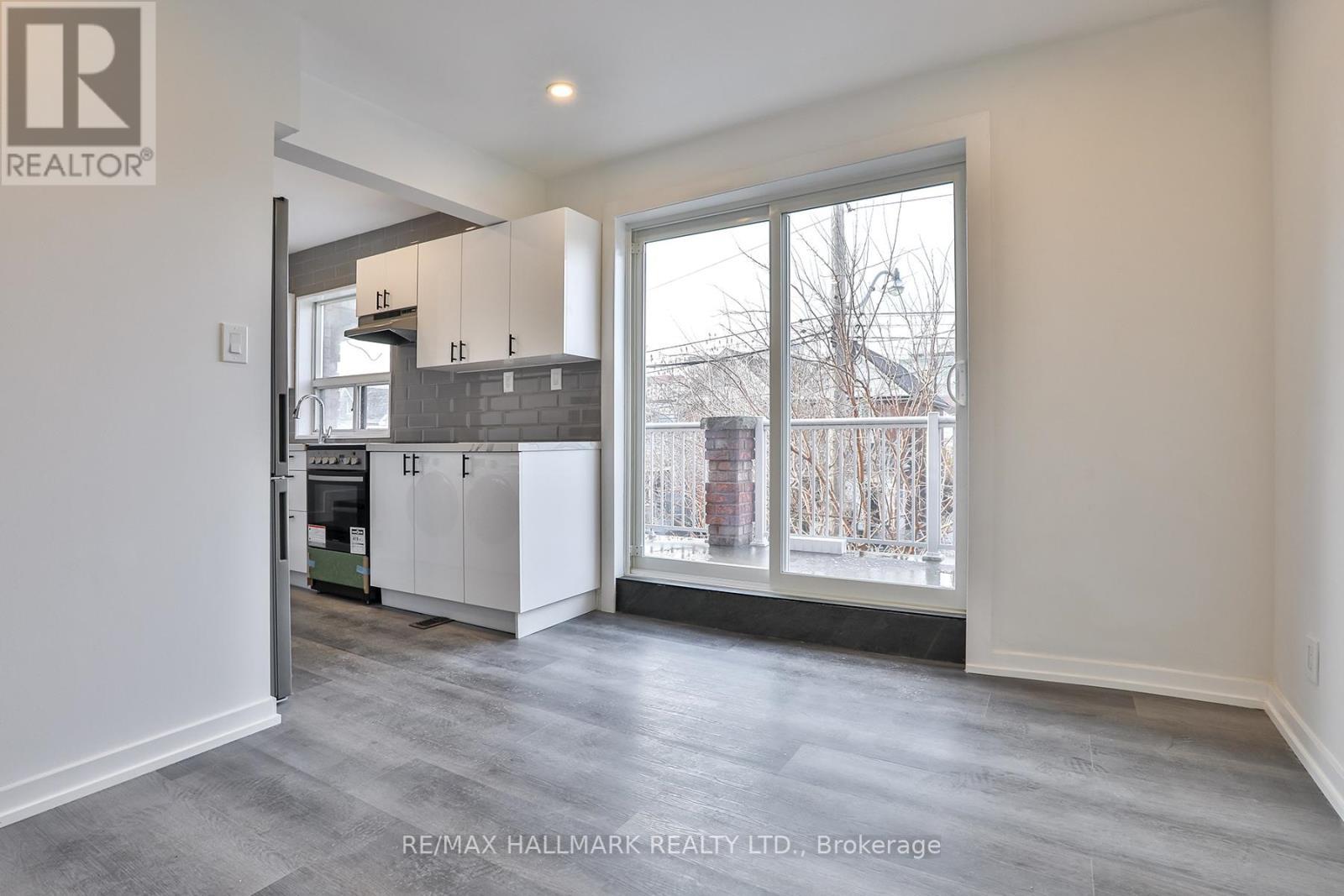 Unit 2 - 499 St Clarens Avenue, Toronto, ON - Indoor Photo Showing Kitchen