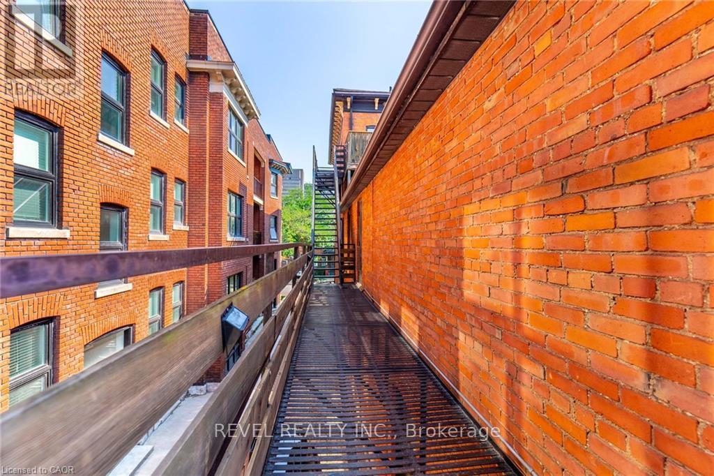 21 Bold Street, Hamilton, ON