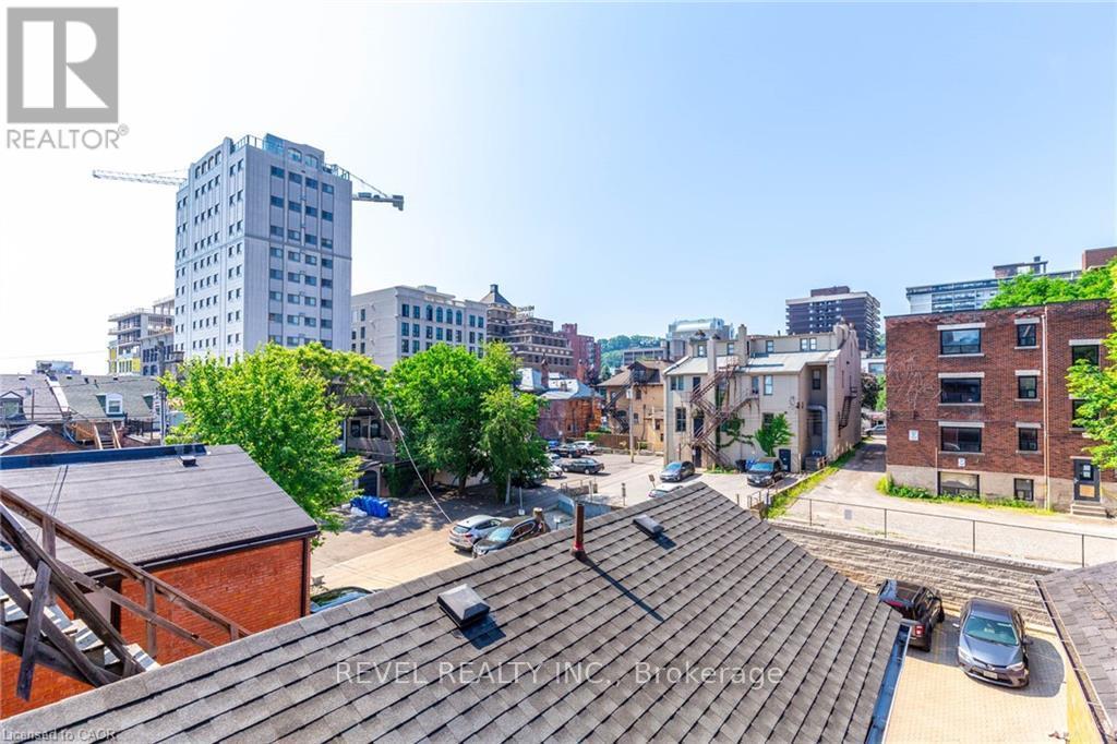 21 Bold Street, Hamilton, ON