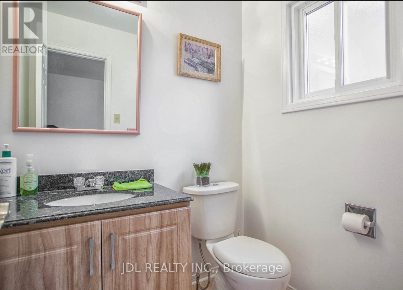 Unit Aa - 101 Summerdale Dr Drive, Markham, ON - Indoor Photo Showing Bathroom