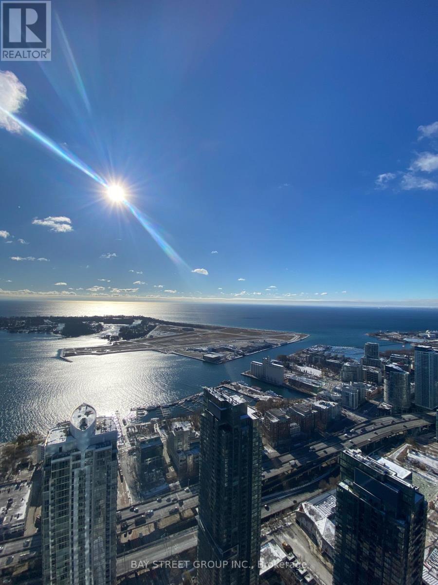 7807 - 3 Concord Cityplace Way, Toronto, ON - Outdoor With View
