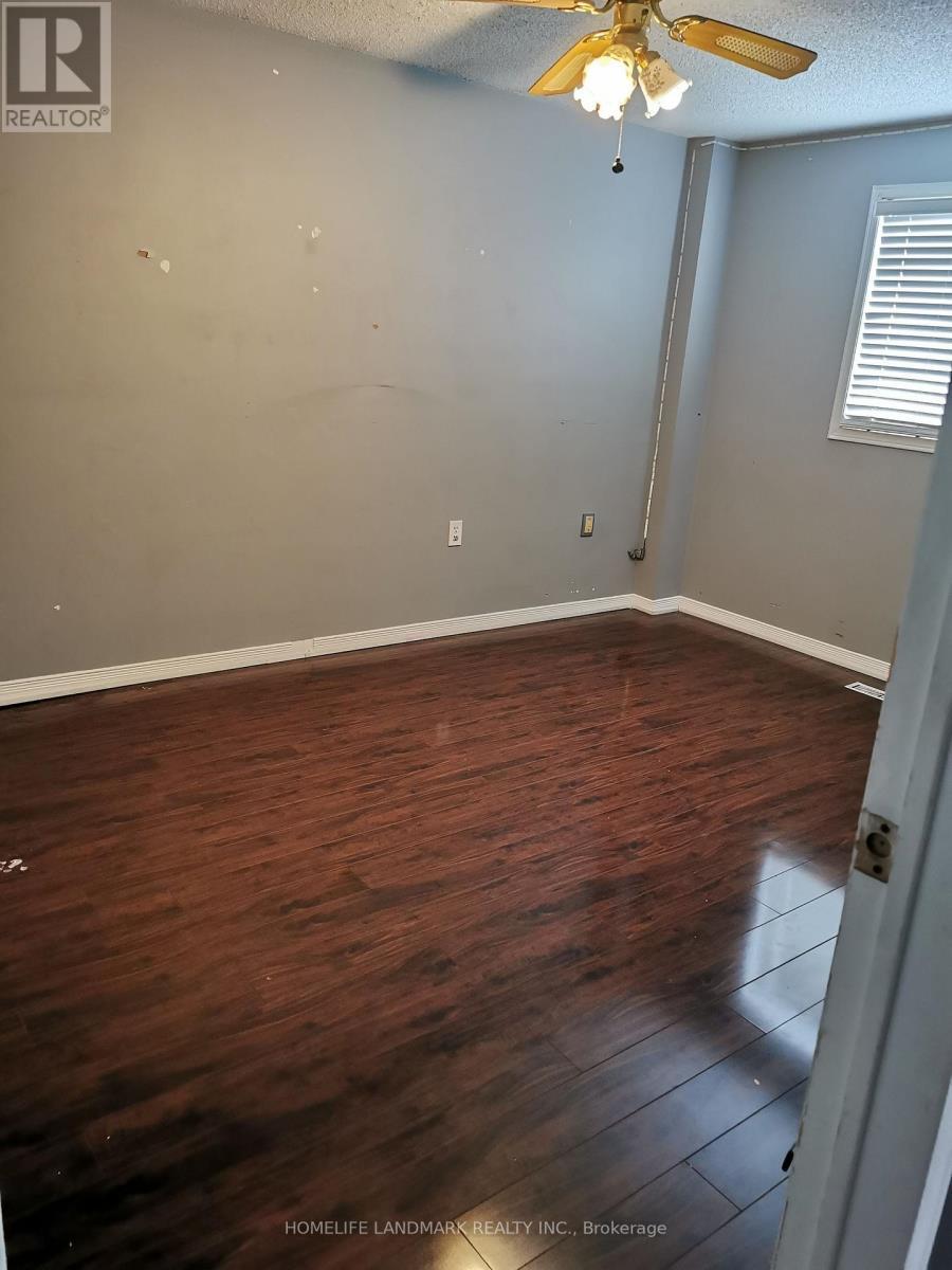 29 Finlay Road, Barrie, ON - Indoor Photo Showing Other Room