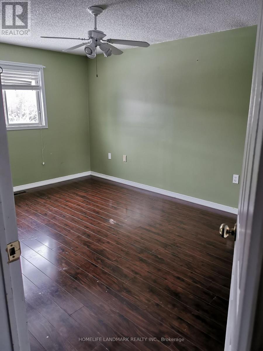 29 Finlay Road, Barrie, ON - Indoor Photo Showing Other Room
