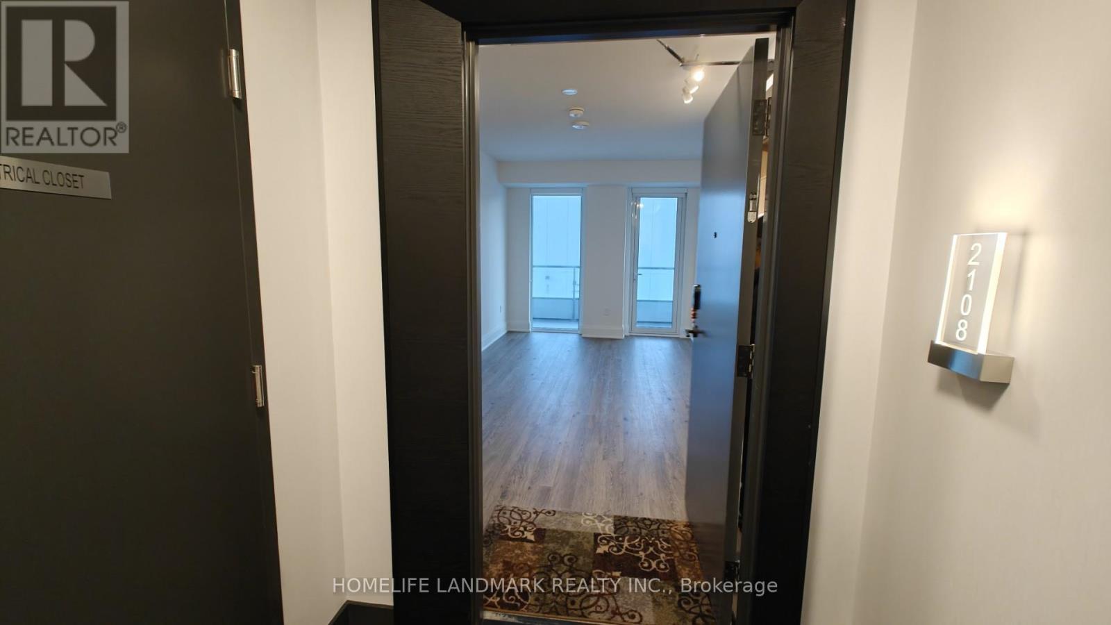 2108 - 70 Princess Street E, Toronto, ON - Indoor Photo Showing Other Room