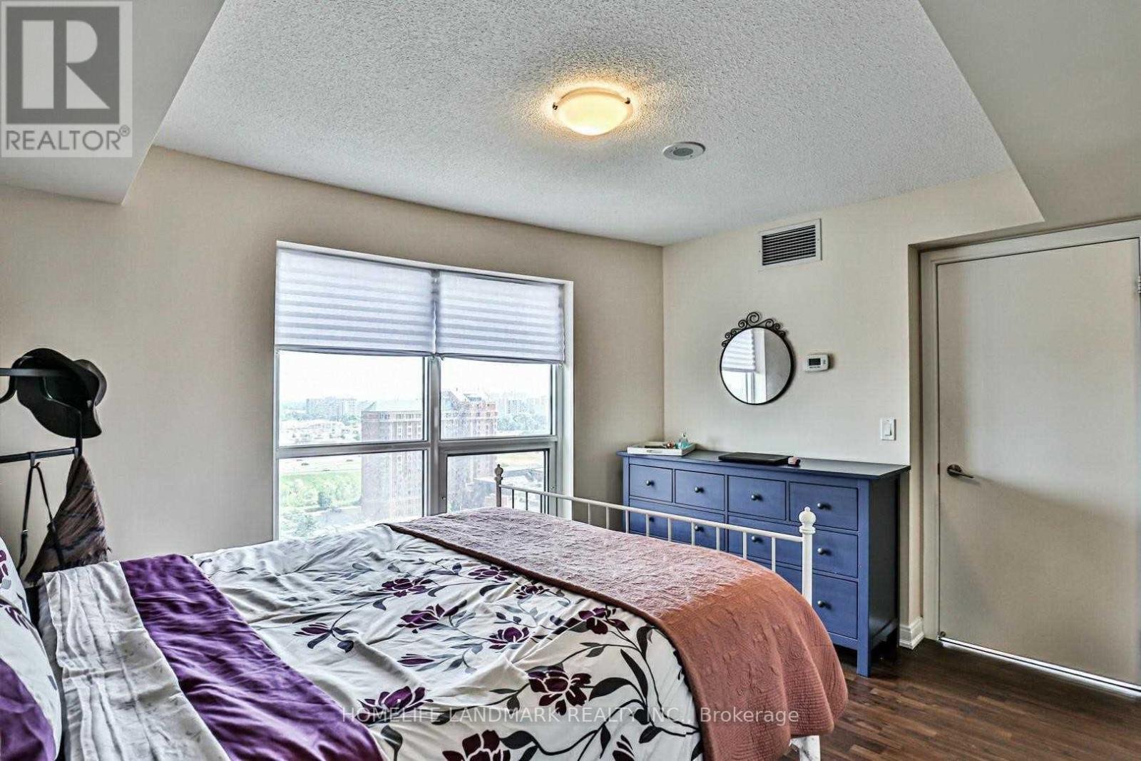 1714 - 181 Village Green Square, Toronto, ON - Indoor Photo Showing Bedroom