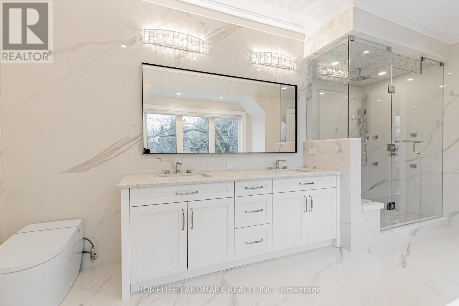 198 Empress Avenue, Toronto, ON - Indoor Photo Showing Bathroom