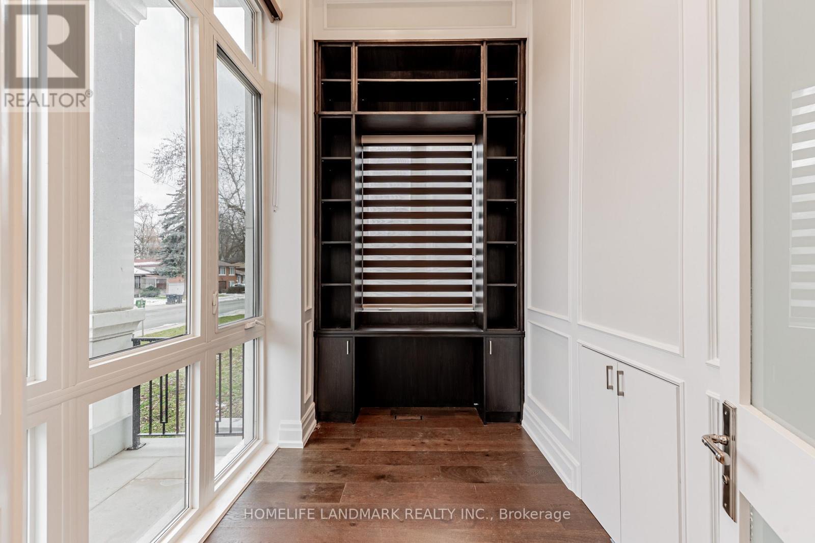 198 Empress Avenue, Toronto, ON - Indoor Photo Showing Other Room