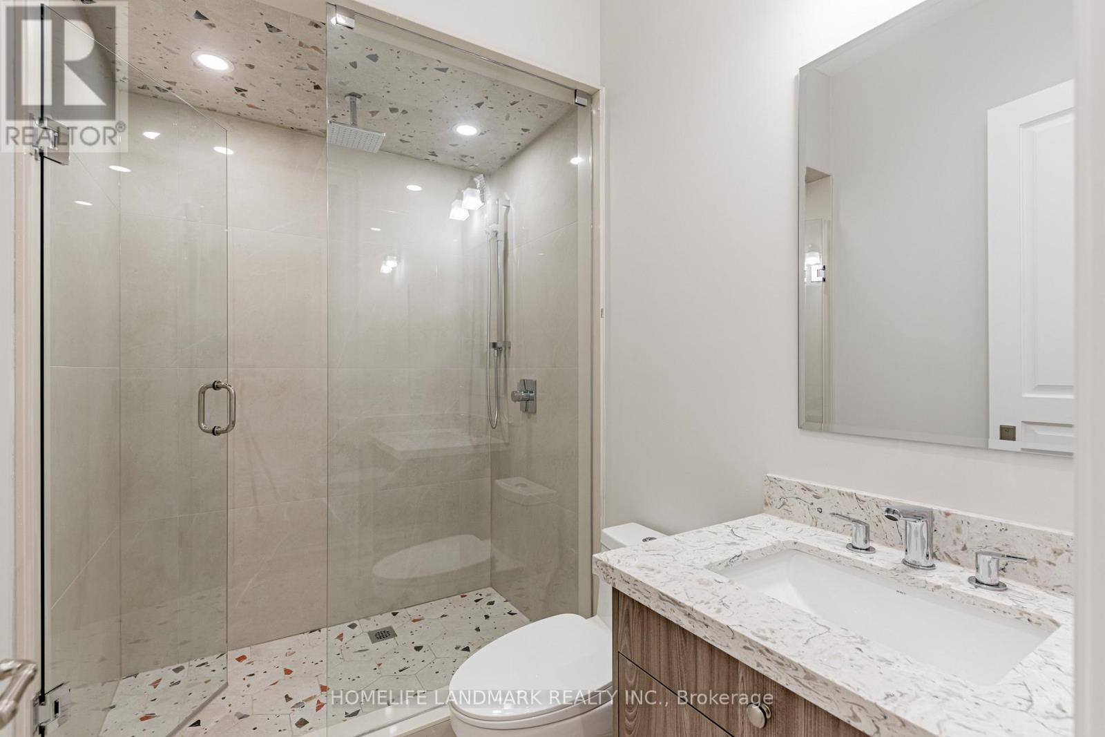 198 Empress Avenue, Toronto, ON - Indoor Photo Showing Bathroom