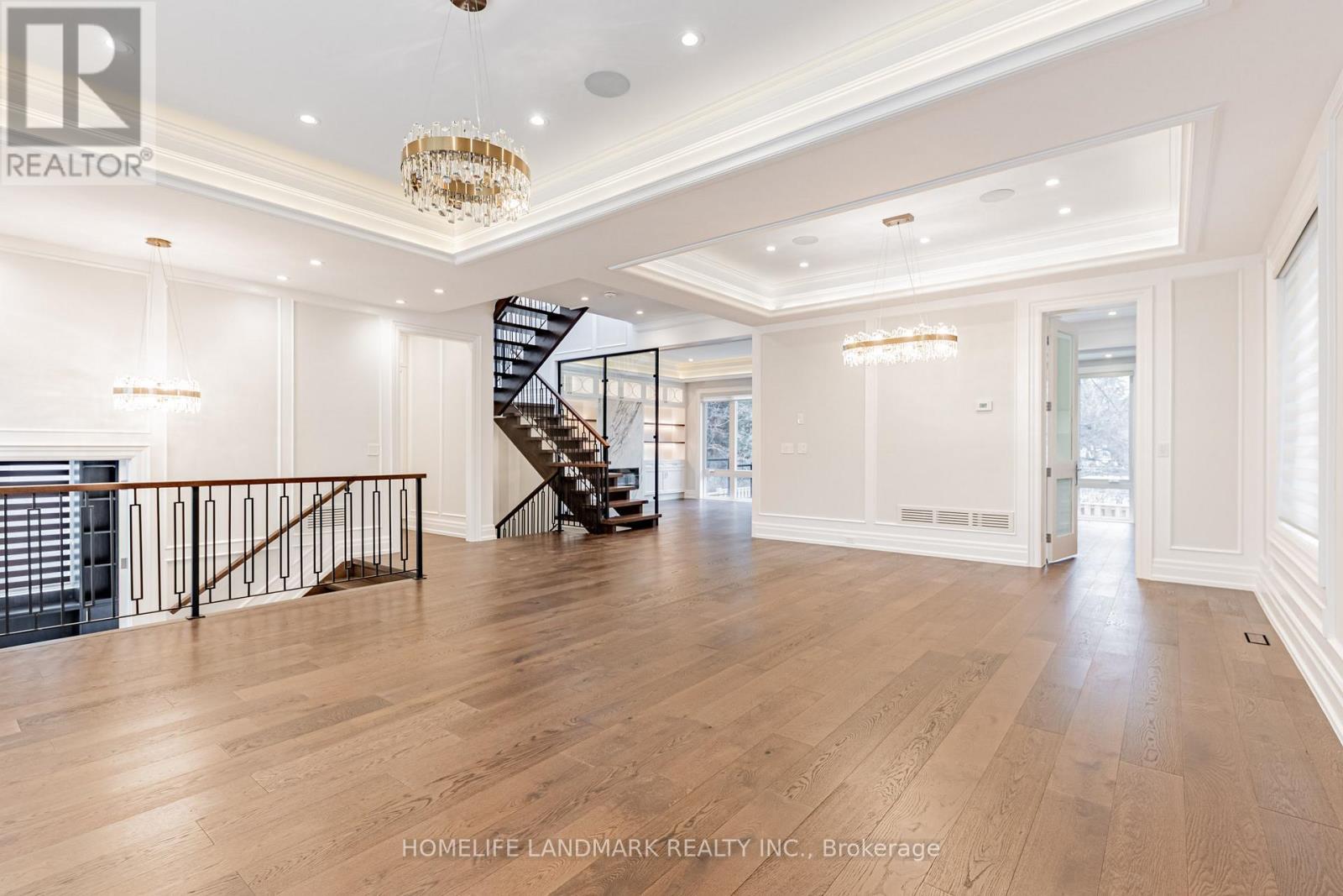 198 Empress Avenue, Toronto, ON - Indoor Photo Showing Other Room