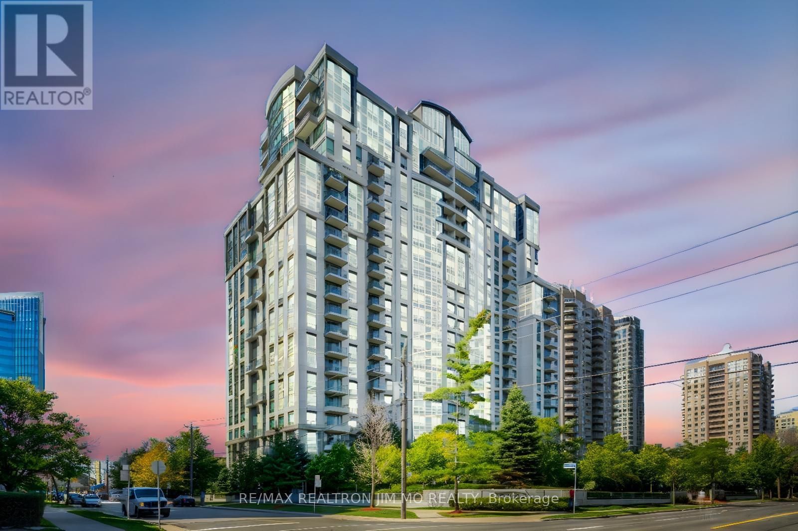 1516 - 188 Doris Avenue, Toronto, ON - Outdoor With Facade