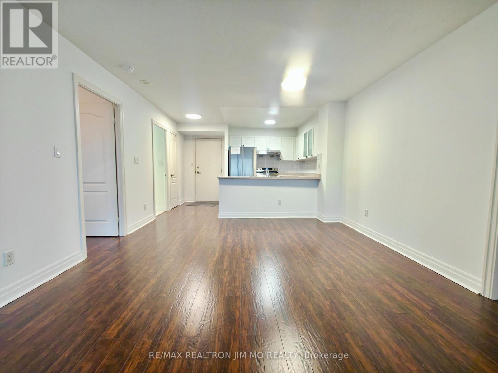 1516 - 188 Doris Avenue, Toronto, ON - Indoor Photo Showing Other Room