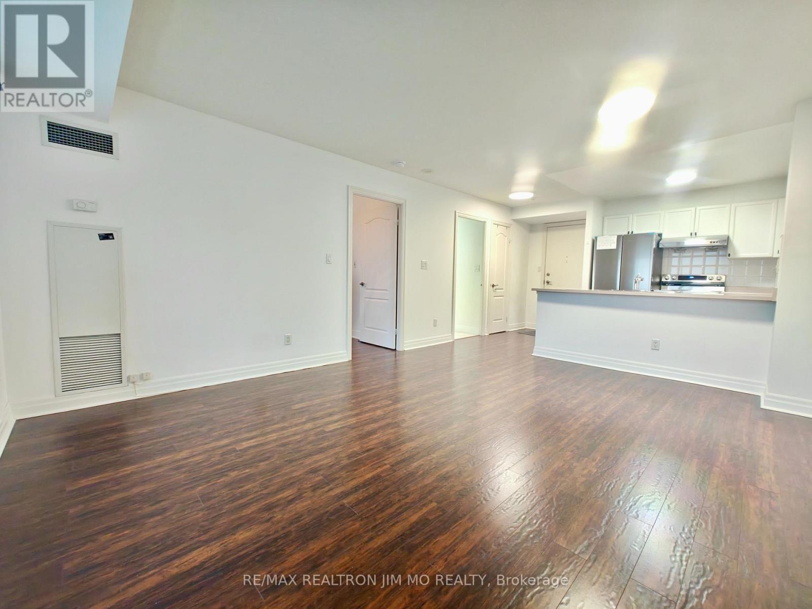 1516 - 188 Doris Avenue, Toronto, ON - Indoor