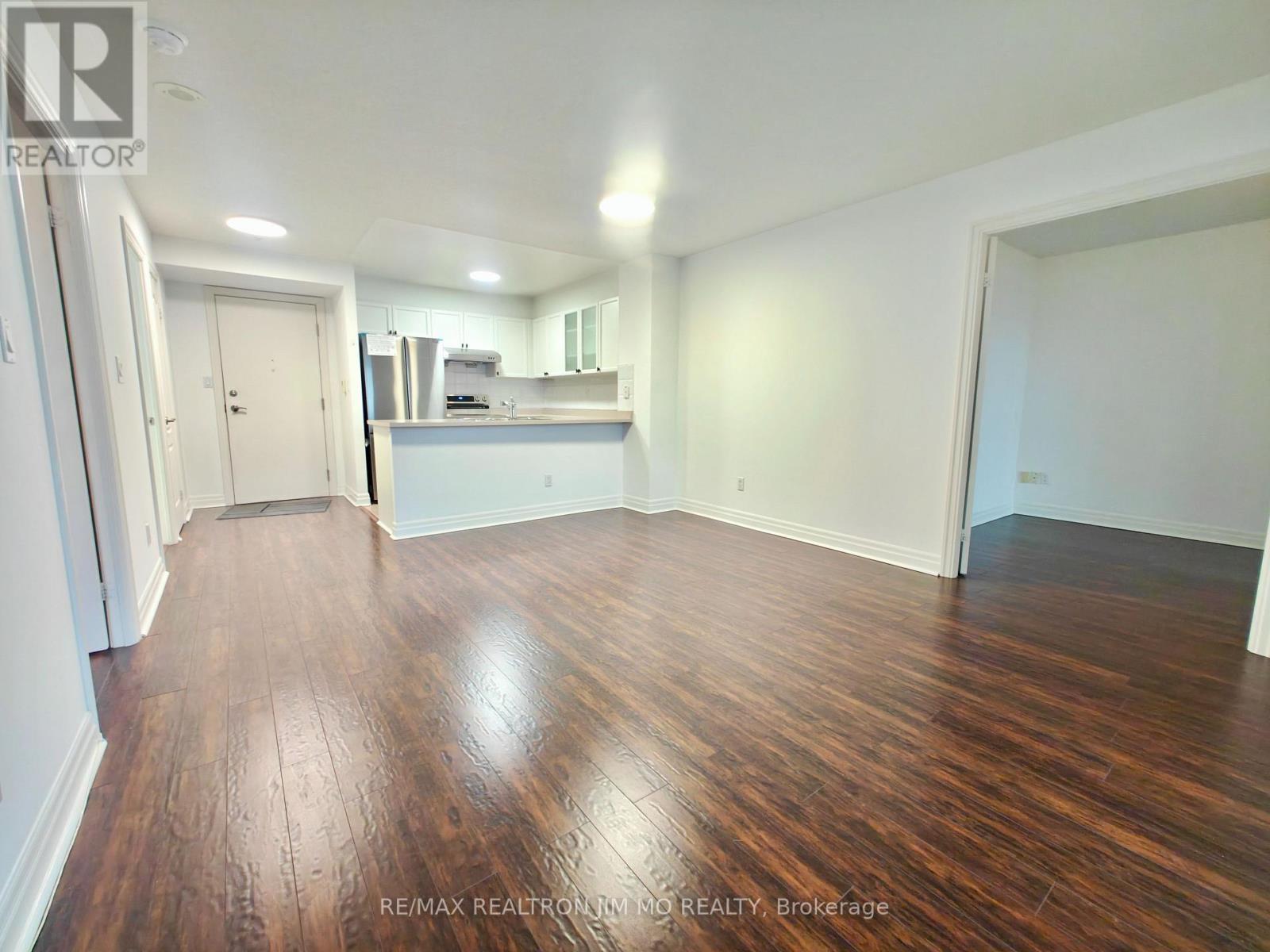 1516 - 188 Doris Avenue, Toronto, ON - Indoor