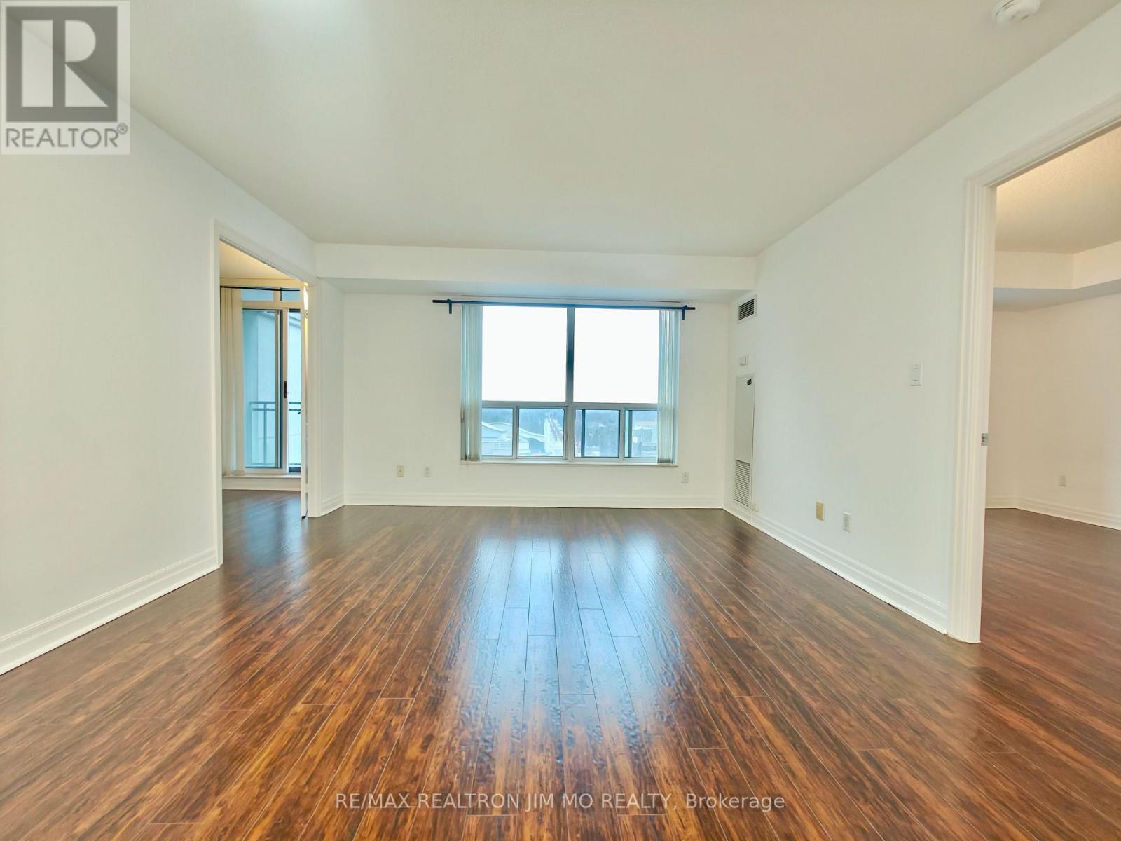 1516 - 188 Doris Avenue, Toronto, ON - Indoor Photo Showing Other Room