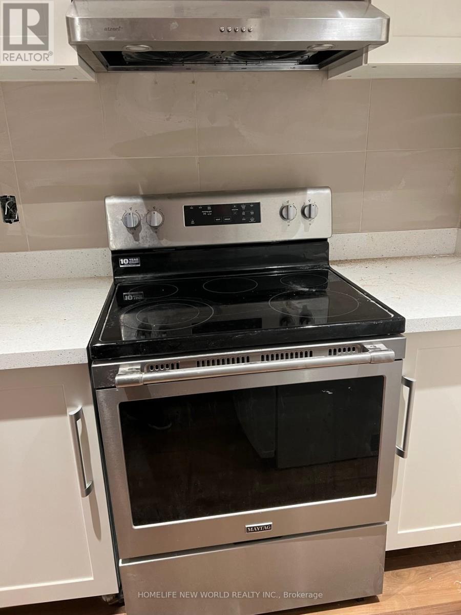 Bsmt - 41 Majestic Drive, Markham, ON - Indoor Photo Showing Kitchen