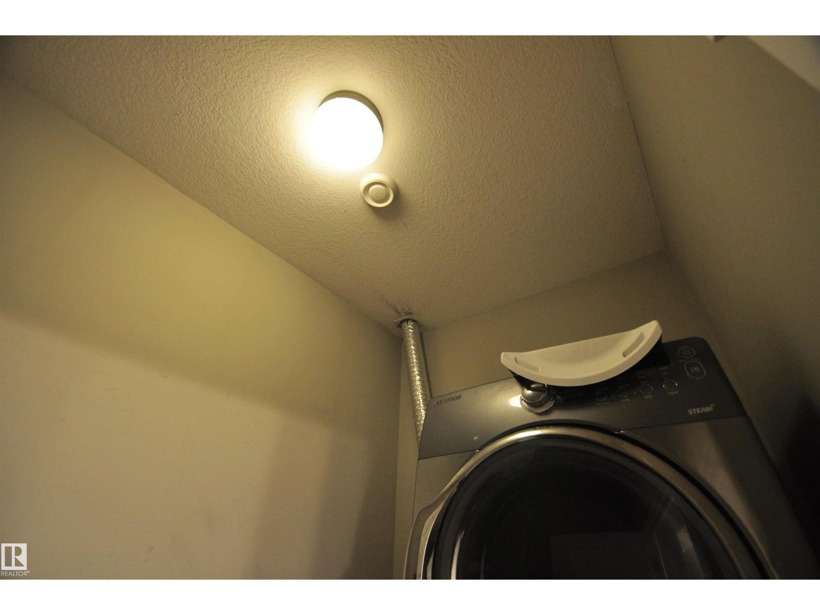 #407 10518 113 St Nw, Edmonton, AB - Indoor Photo Showing Laundry Room