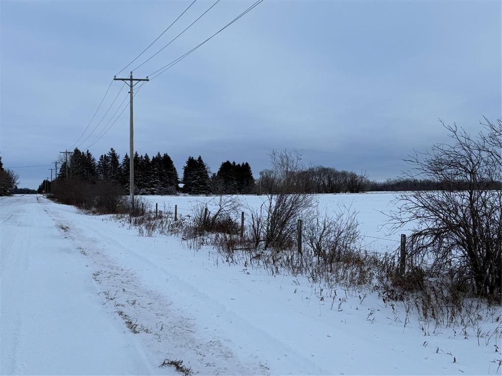 32.26 acres Edge of Swan River - 2 Airport Road E, Swan River, MB