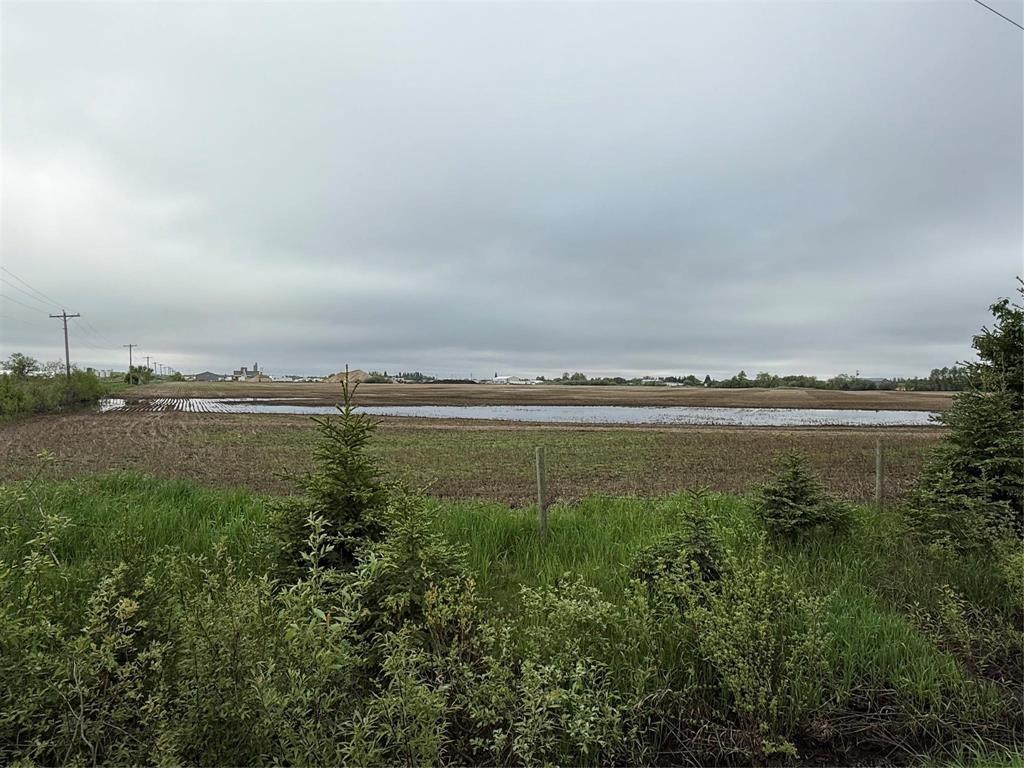 32.26 acres -East Edge of Swan River - 2 Airport Road E, Swan River, MB