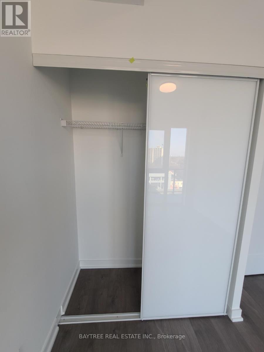 825 - 5 Defries Street, Toronto, ON - Indoor Photo Showing Other Room