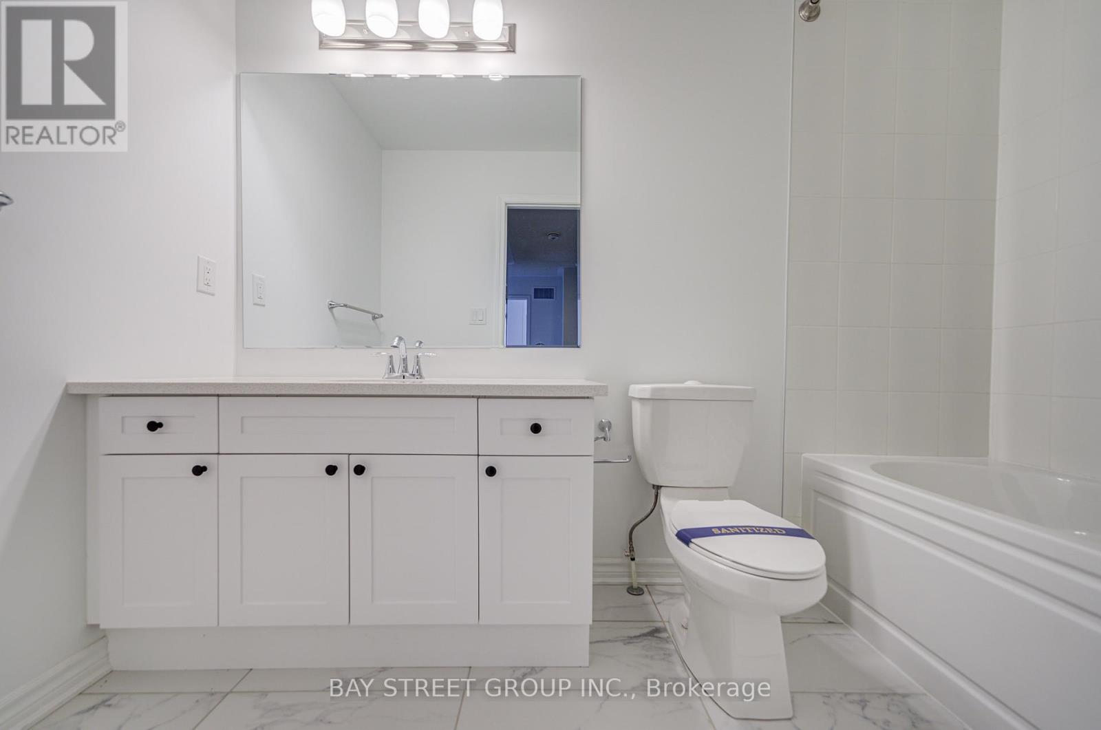 118 Azure Drive, Markham, ON - Indoor Photo Showing Bathroom