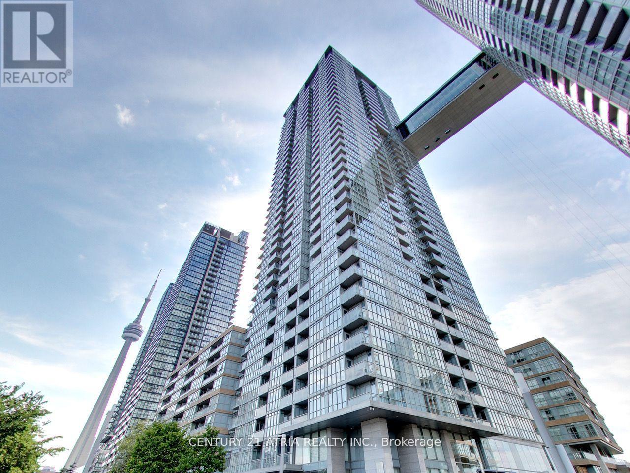 2901 - 15 Iceboat Terrace, Toronto, ON - Outdoor With Balcony With Facade