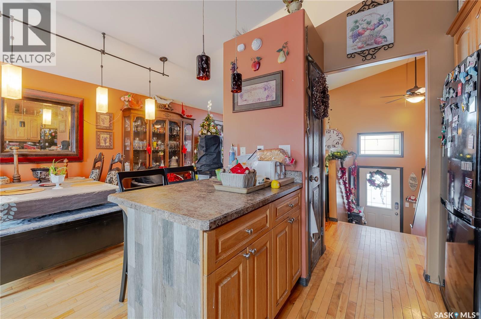 294 Wellington Drive, Moose Jaw, SK - Indoor