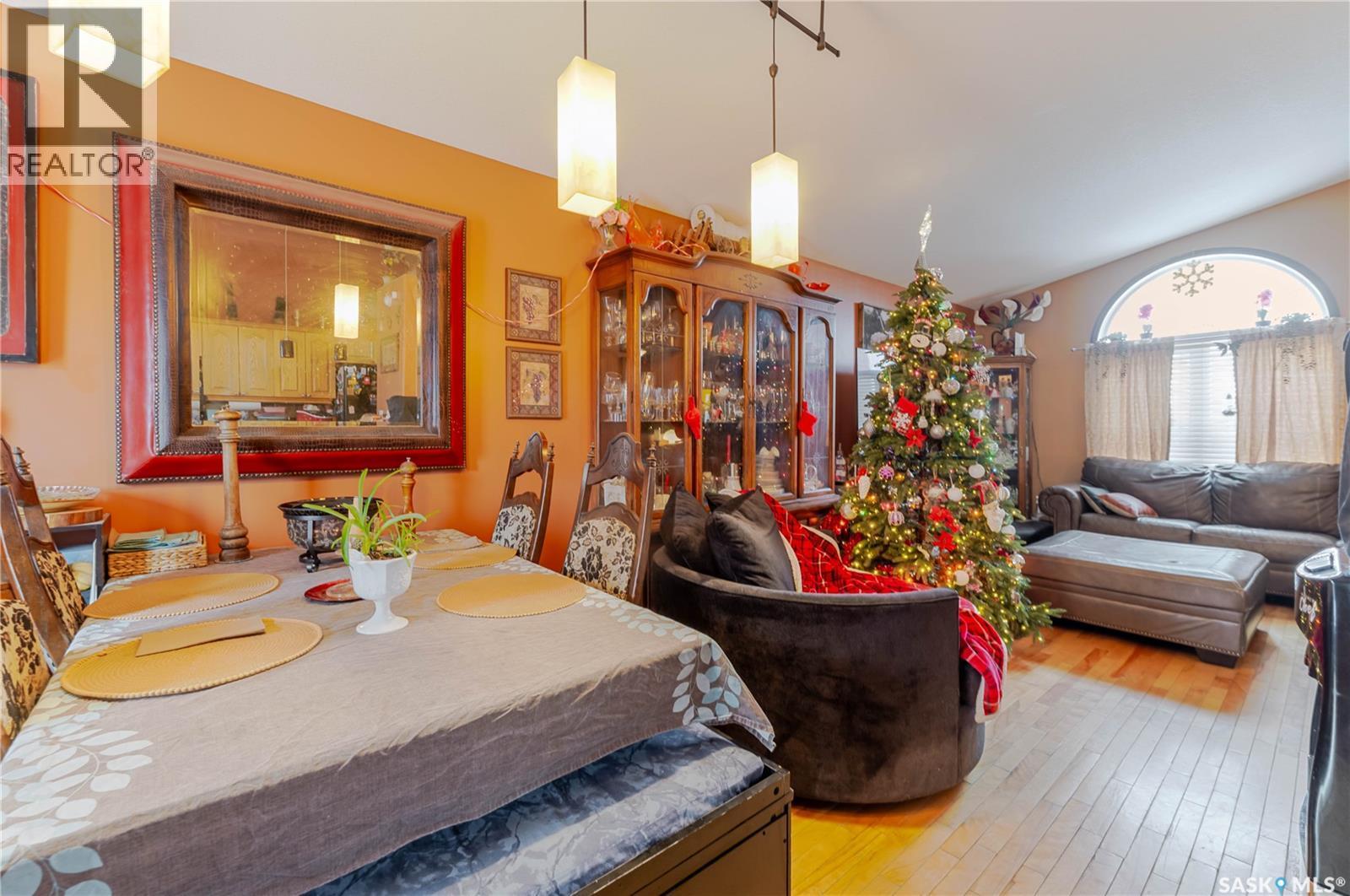 294 Wellington Drive, Moose Jaw, SK - Indoor