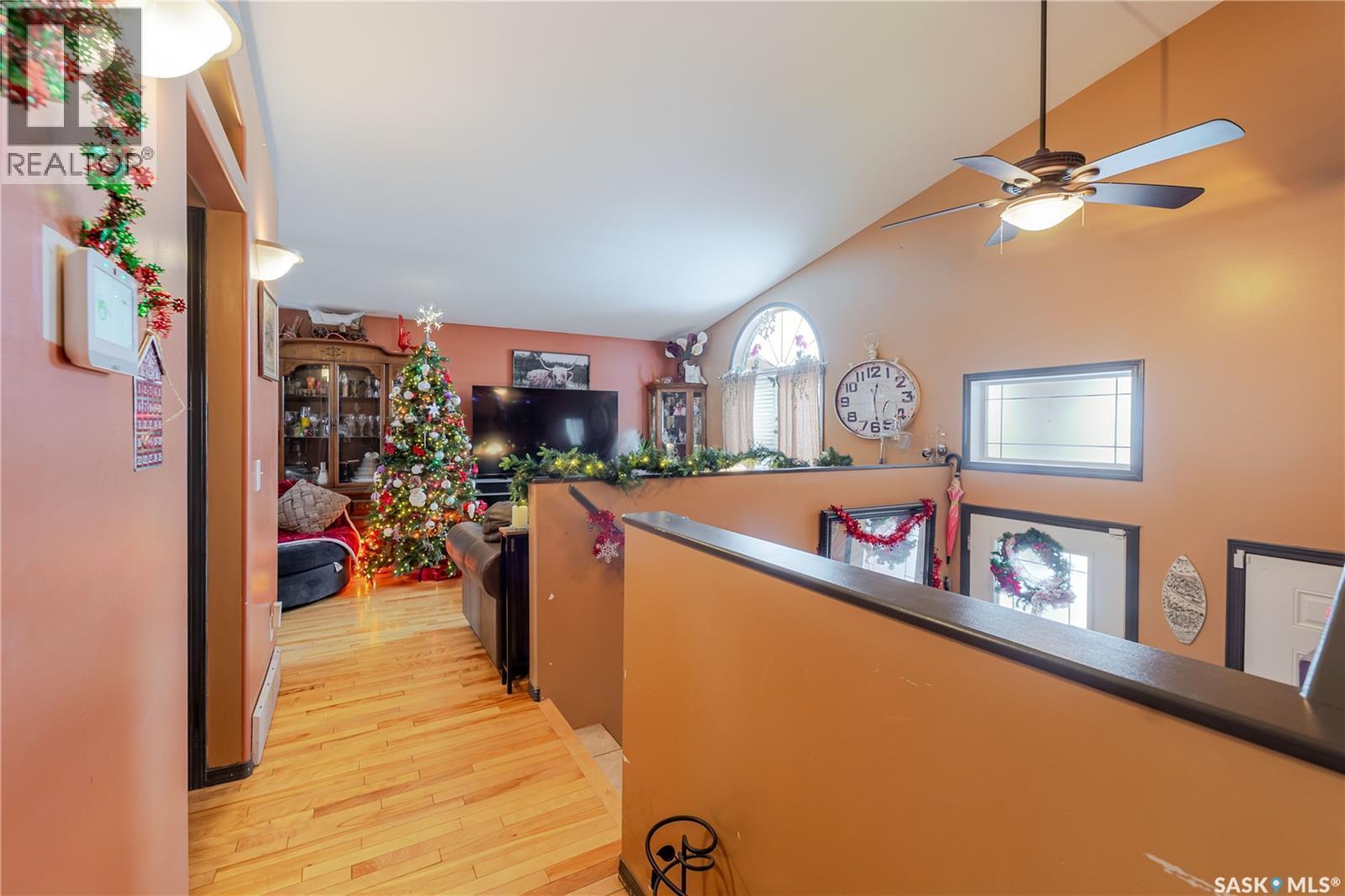 294 Wellington Drive, Moose Jaw, SK - Indoor Photo Showing Other Room