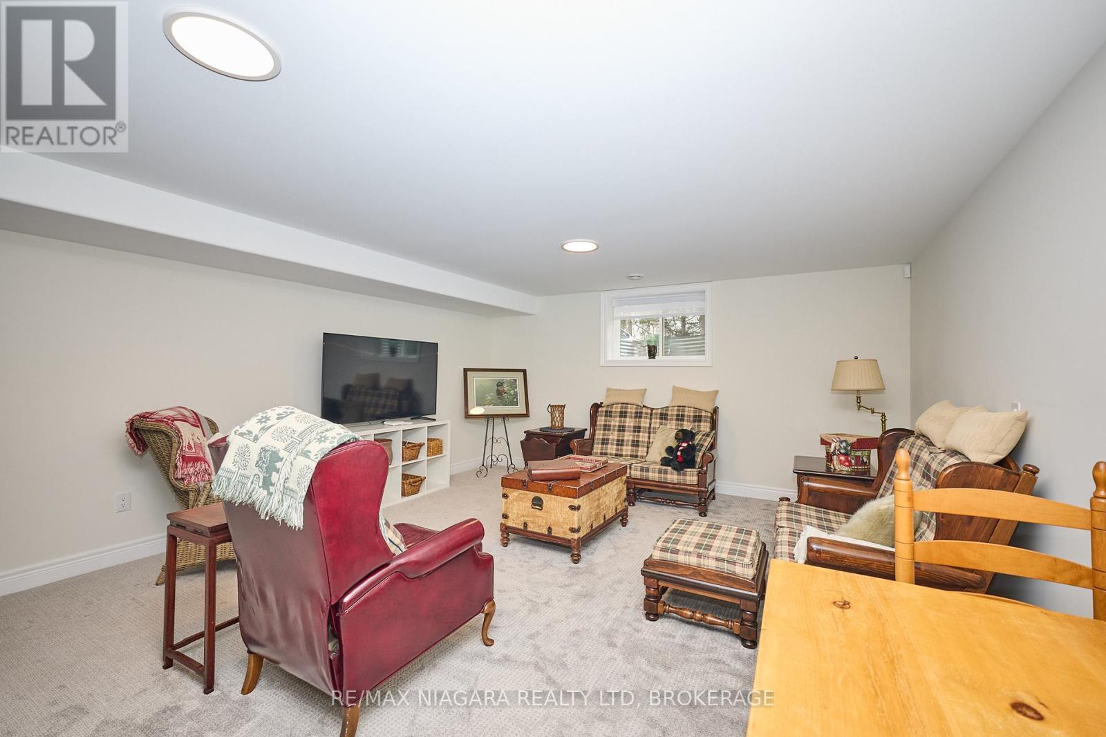 Recroom - Basement - 23 Sassafras Row, Fort Erie (Ridgeway), ON