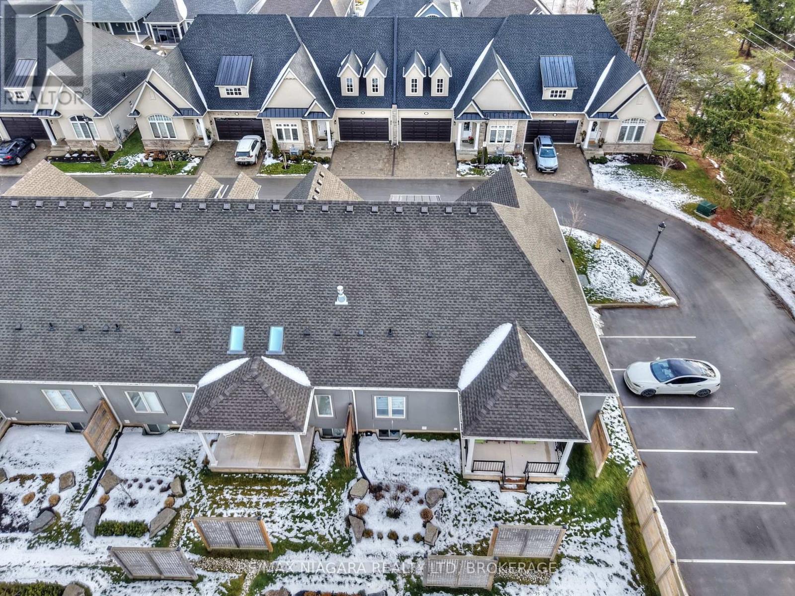 Back of Townhome - 23 Sassafras Row, Fort Erie (Ridgeway), ON