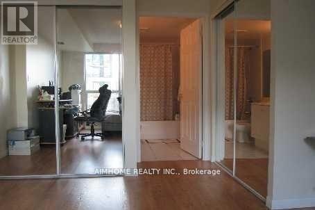 2111 - 23 Lorraine Drive, Toronto, ON - Indoor