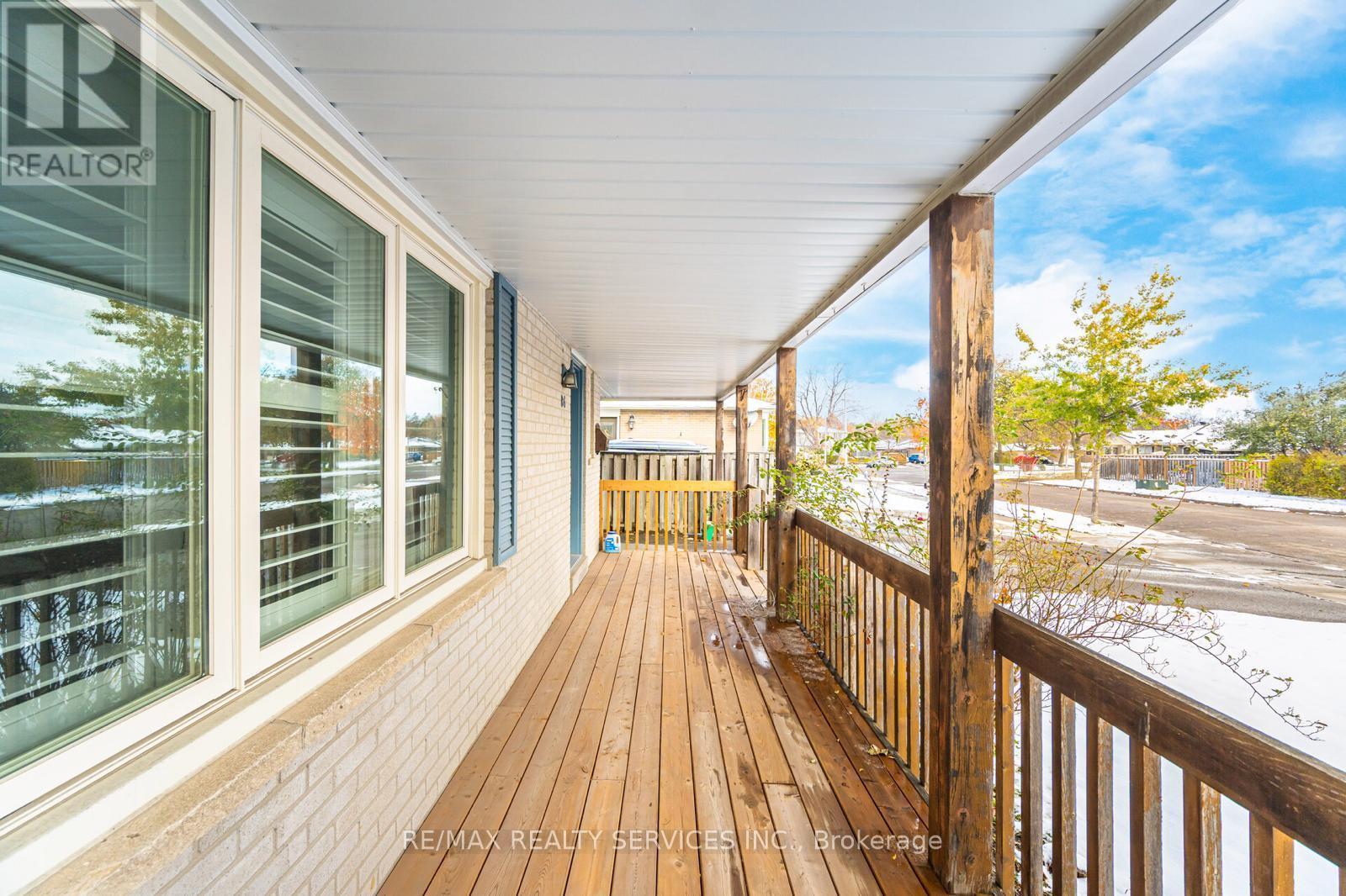 84 Sutherland Avenue, Brampton, ON - Outdoor With Deck Patio Veranda With Exterior