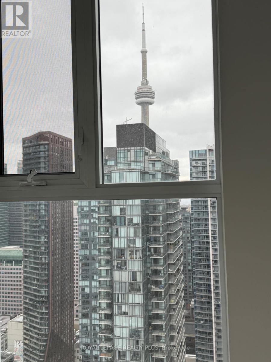 3904 - 318 Richmond Street, Toronto, ON -