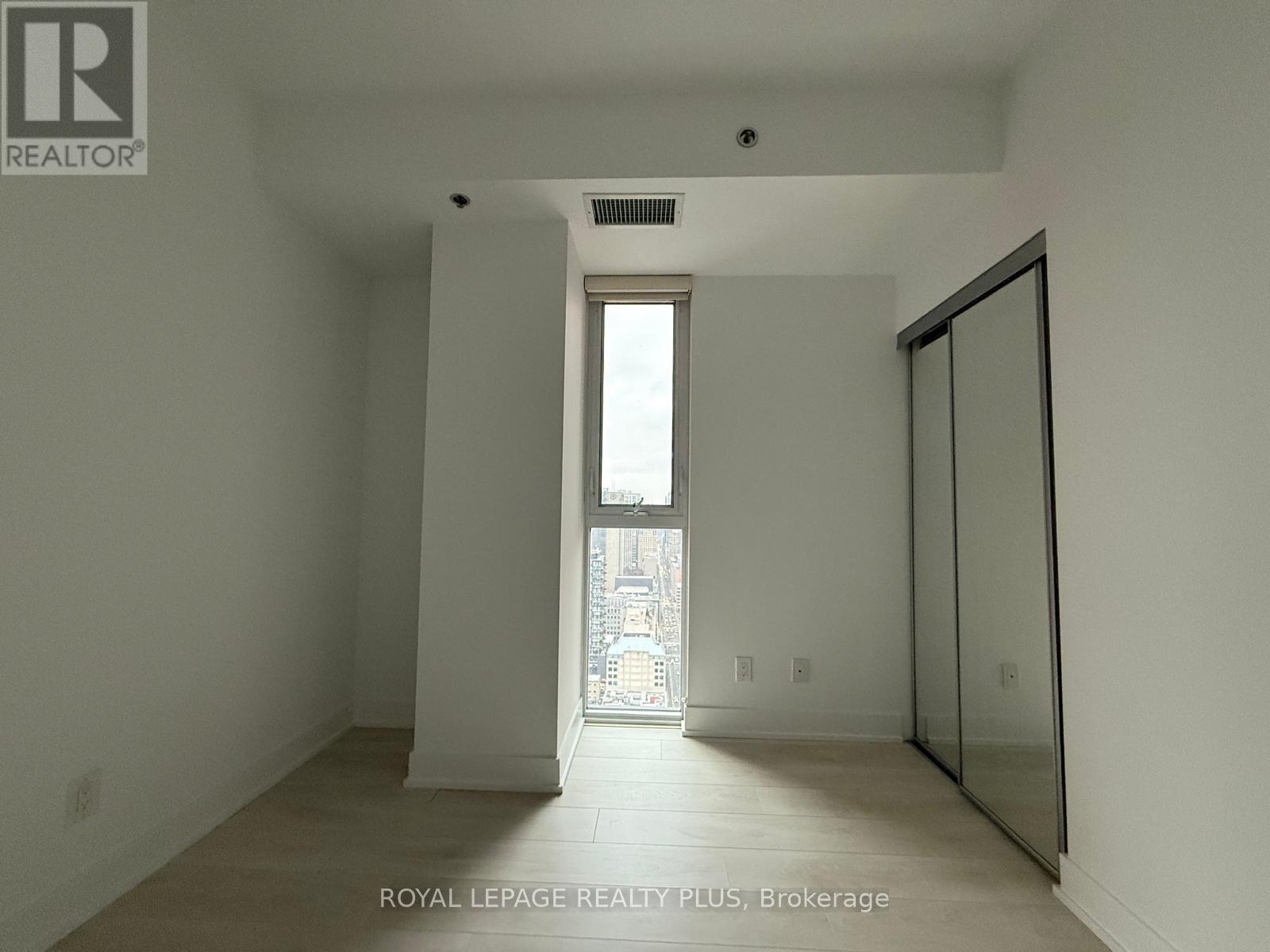 3904 - 318 Richmond Street, Toronto, ON - Indoor Photo Showing Other Room