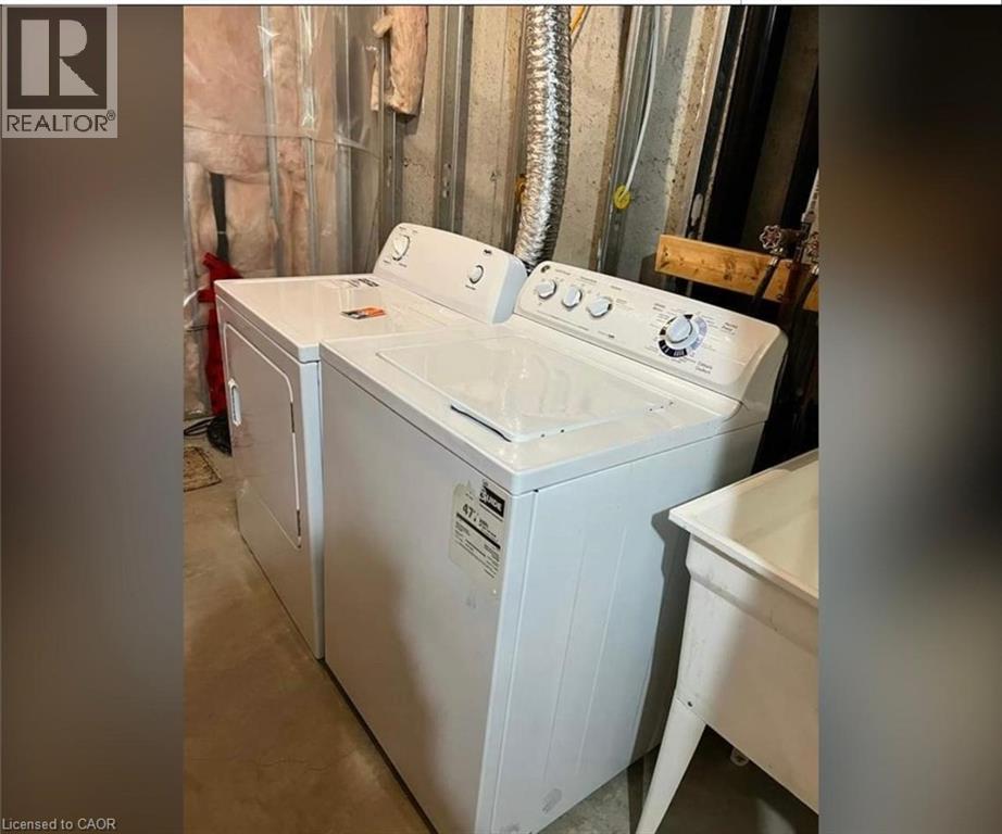 129 Rochefort Street, Kitchener, ON - Indoor Photo Showing Laundry Room