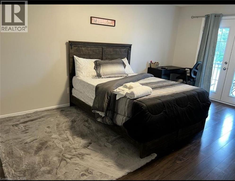 129 Rochefort Street, Kitchener, ON - Indoor Photo Showing Bedroom