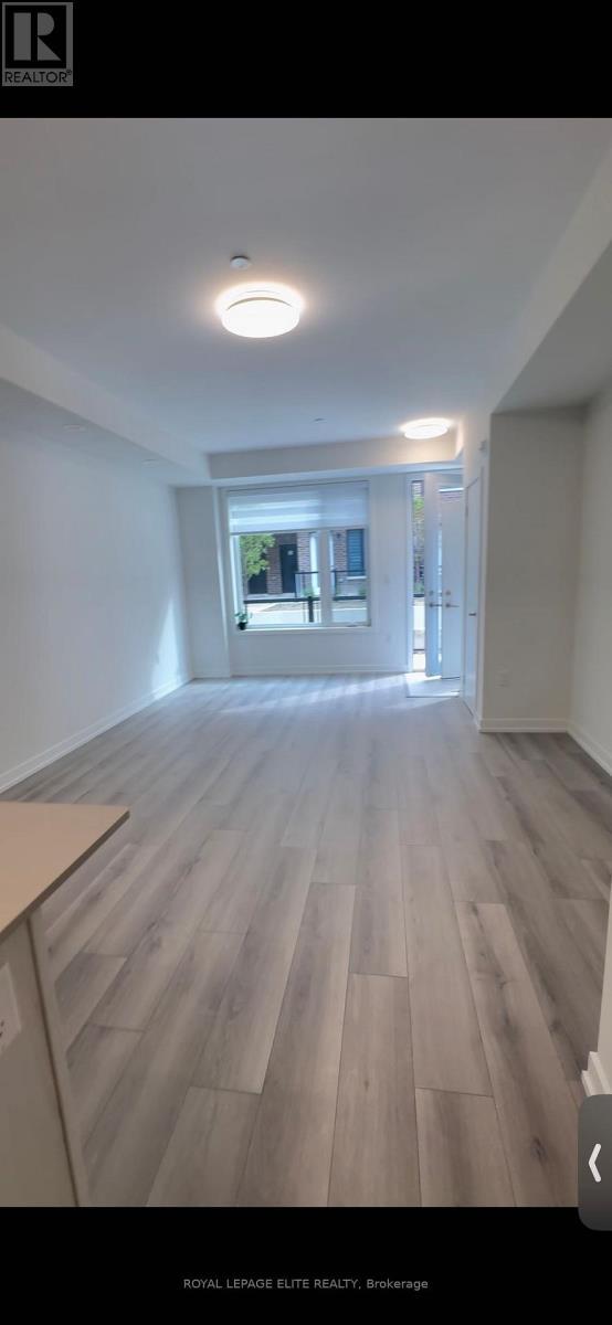 7 - 3546 Colonial Drive, Mississauga, ON - Indoor Photo Showing Other Room