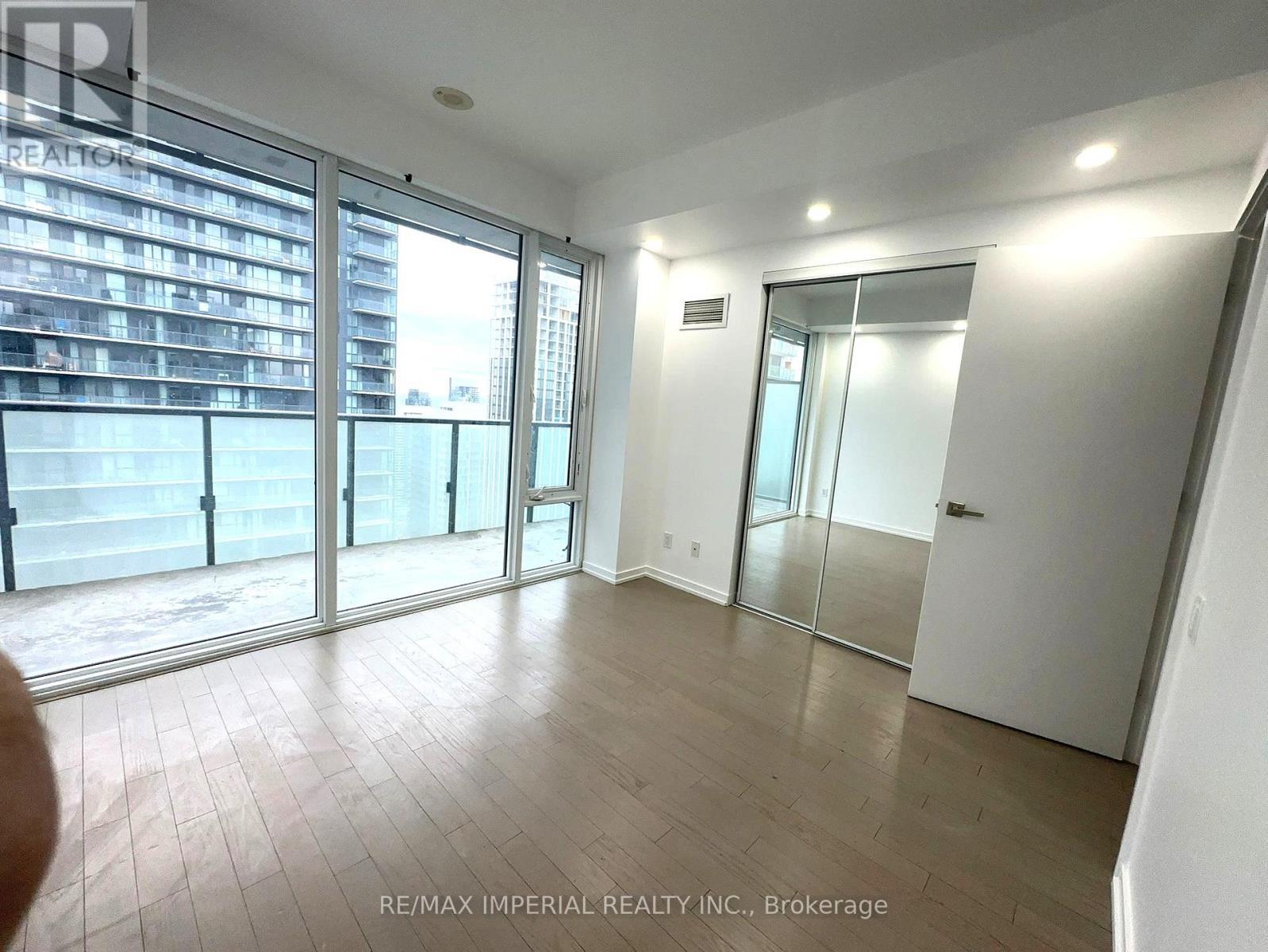 4007 - 101 Peter Street W, Toronto, ON - Indoor Photo Showing Other Room