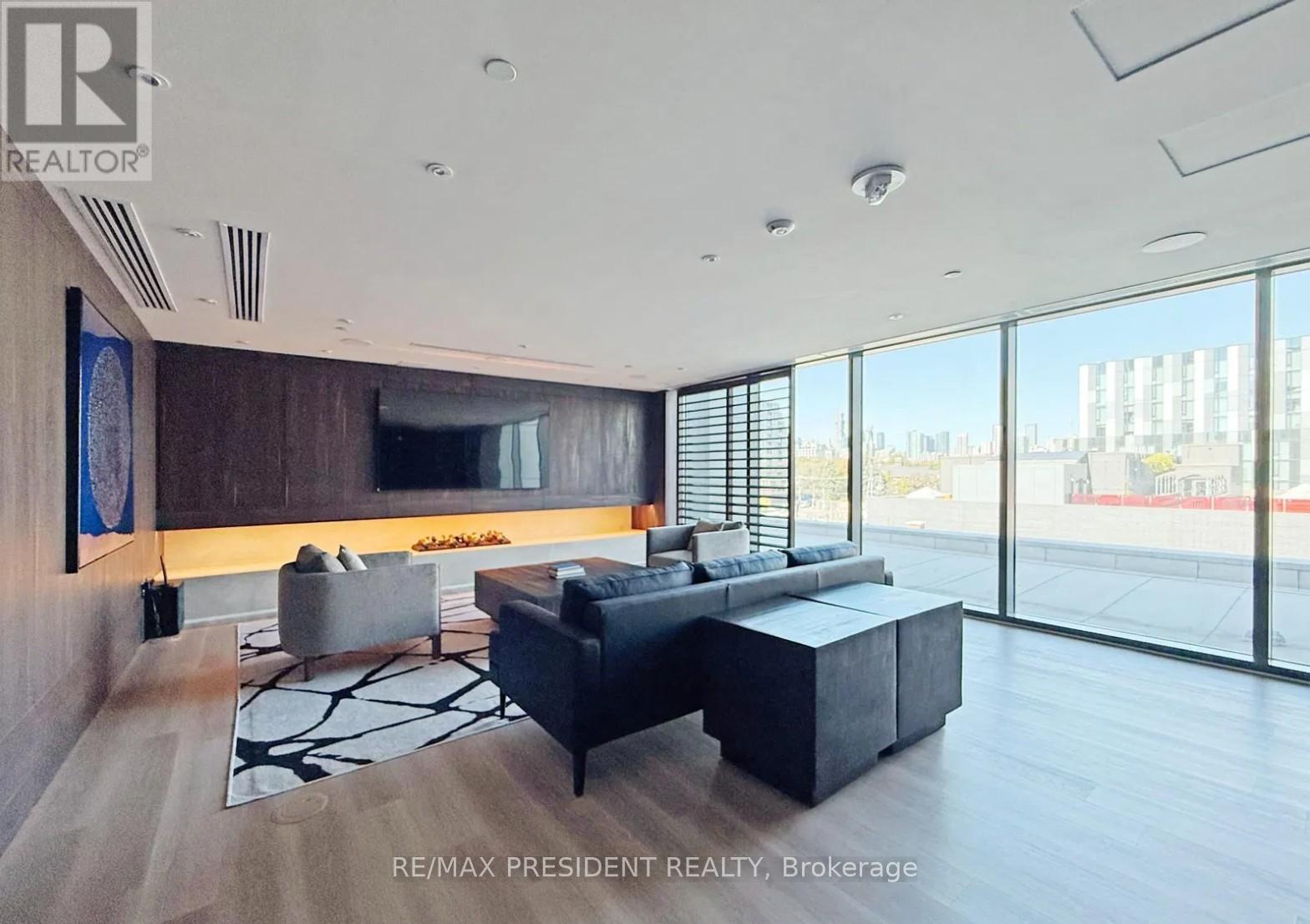 901 - 425 Front Street E, Toronto, ON - Indoor Photo Showing Other Room