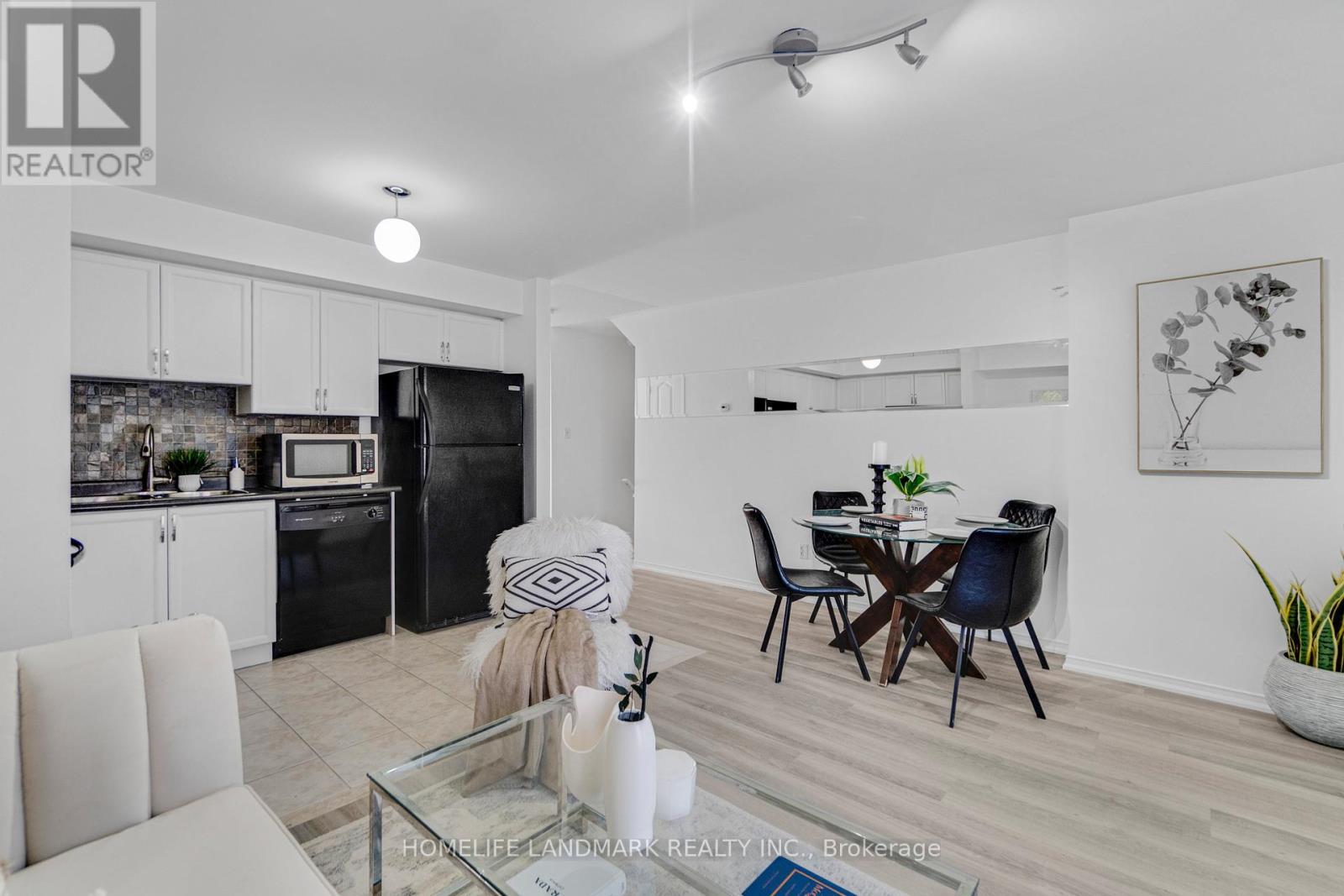 8 - 5025 Ninth Line, Mississauga, ON - Indoor