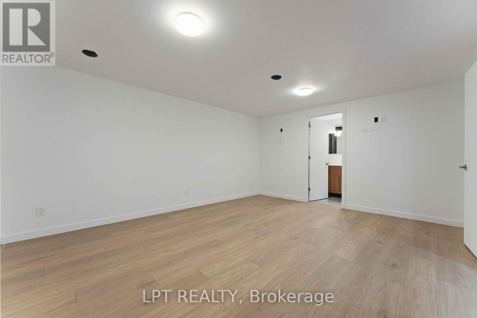 12 - 81 Auriga Drive, Ottawa, ON