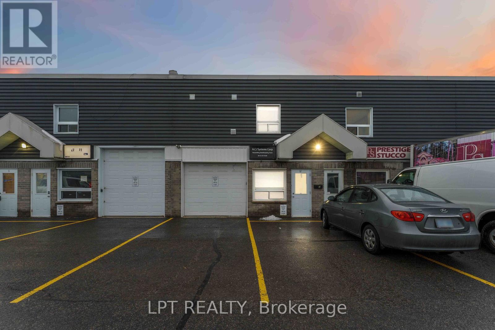 12 - 81 Auriga Drive, Ottawa, ON