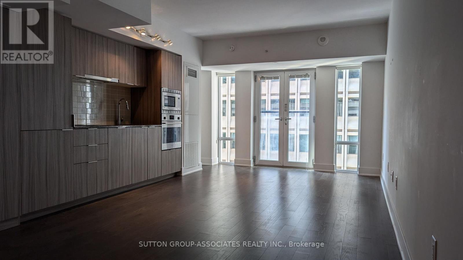 815 - 955 Bay Street, Toronto, ON - Indoor Photo Showing Other Room