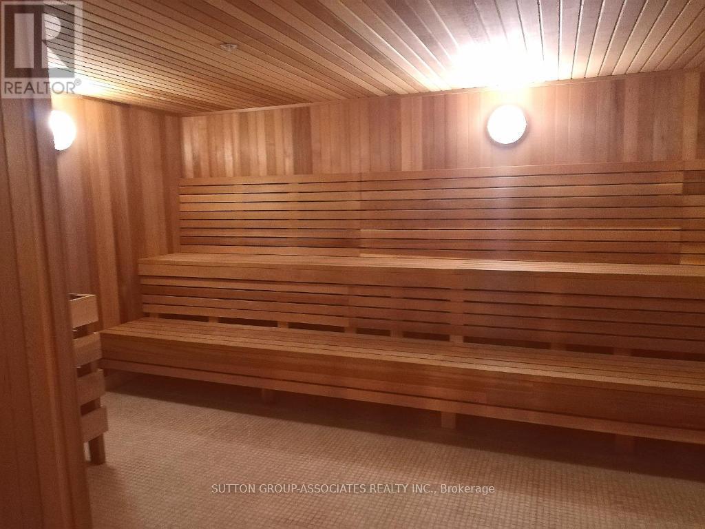 815 - 955 Bay Street, Toronto, ON - Indoor Photo Showing Other Room